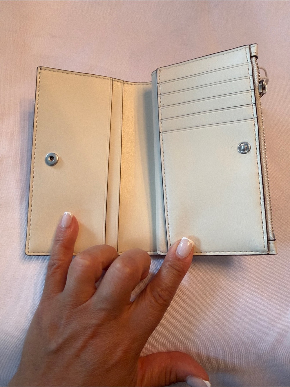 Tory Burch Metallic Quilted Zip Wallet - Silver - Picture 4 of 6
